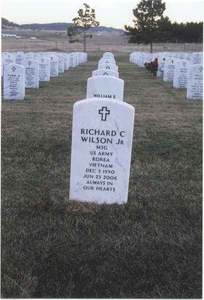 Dick Wilson headstone
